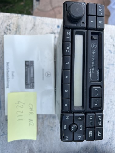Auto radio cassette - radio,