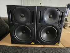 Behringer Truth B2030A 2-Way