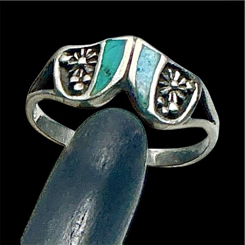 Charmante bague ancienne - charmante,
