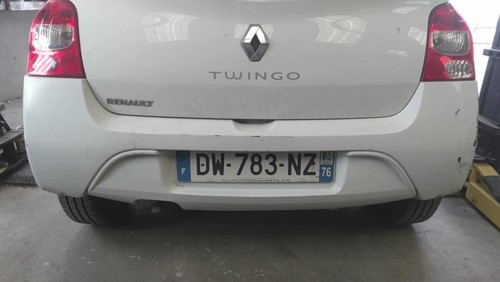 Pare choc arriere renault - arriere,