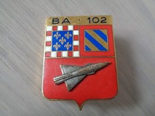 INSIGNE MILITAIRE ARMEE DE