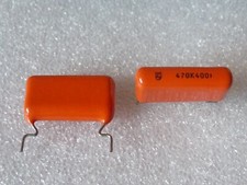 2x Philips MKT368 Condensateur
