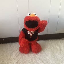 Sesame Street 15" Let's Rock