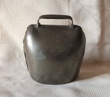 Ancienne cloche - ancienne, de