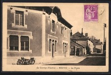 CPA Neuvic, La Poste avec une moto en stationnement devant le bâtiment 1935 