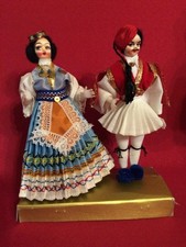 Poupées folkloriques MONDE couple GREC GRECE