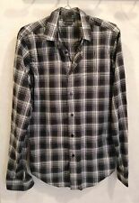 Chemise noire à carreaux