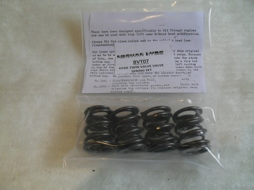 Triumph bonneville valve - bonneville,