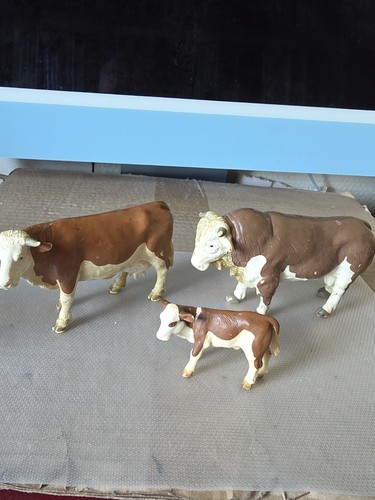 Famille vaches figurines - vaches,