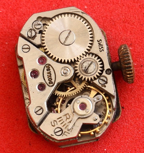 Mouvement montre mécanique - mouvement,