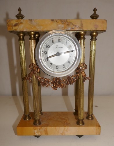 Petite horloge colonnes - à,