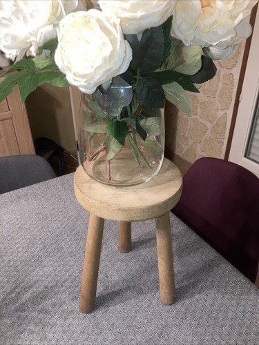 Tabouret bois brutaliste - en,