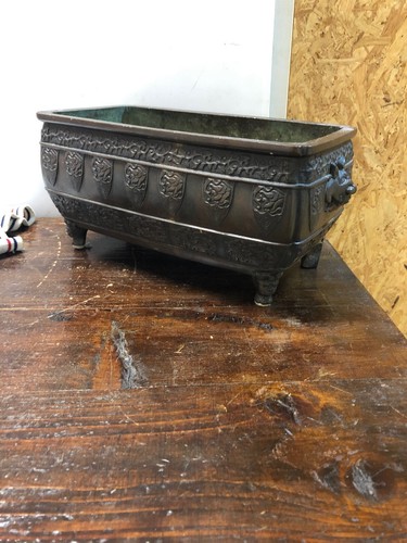 Ancienne jardiniere bronze - en,