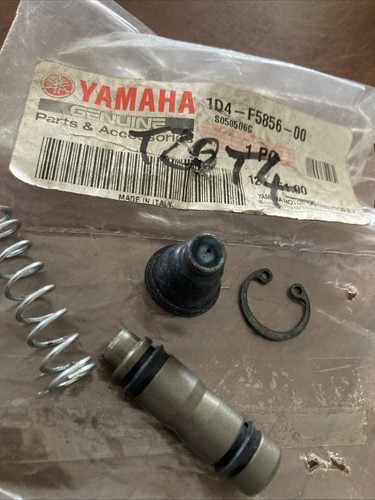 Yamaha 1d4 f5856 kit - 1d4-f5856-00,