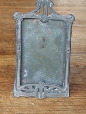 petit cadre porte photo art nouveau ou art déco en zamac ou étain