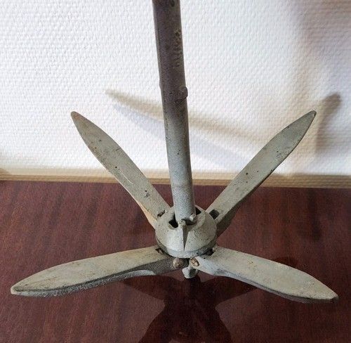 Ancre grappin pliante - pliante, ancienne