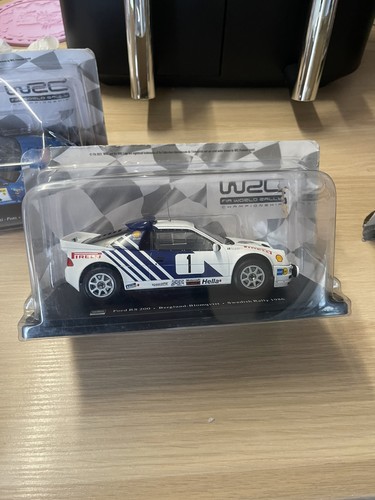 Die cast ford 200 - cast,
