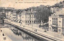 CPA 19 TULLE LES NOUVEAUX QUAIS LA POSTE ET THEATRE