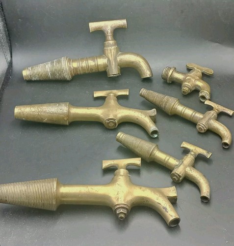Lot robinets bronze - en,