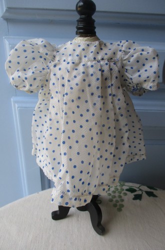 Jolie robe ancienne - robe,
