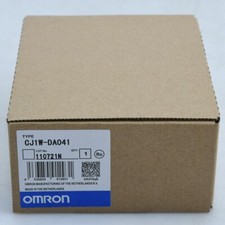 1PCS New Omron PLC Module
