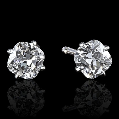 Boucle oreille coupe - 1.,