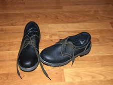 CHAUSSURE DE TRAVAIL DE