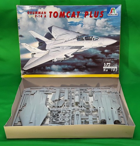 Maquette gruman a tomcat - 14,