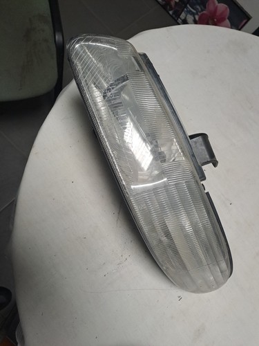 Phare chrysler voyager - phare, 3