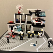 Vintage LEGO 6386 Police