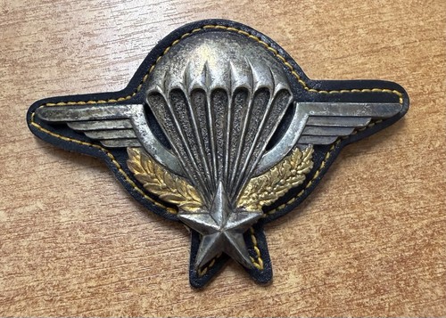 Brevet parachutiste matriculé - brevet,