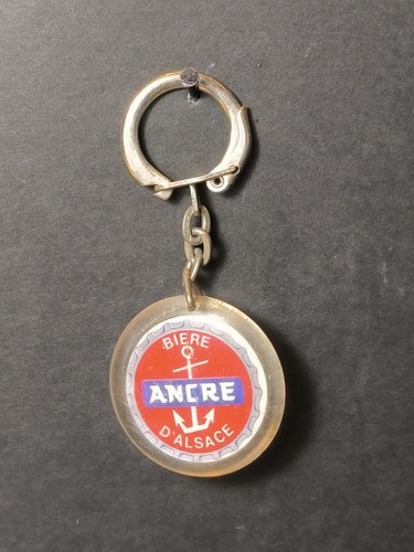 Porte clé ancien bière - clé,