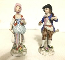 Groupe en porcelaine polychrome Scène galante porcelaine Saxe Sèvres Allemande