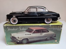 Ancien jouet en tôle VOITURE BUICK Sedan Standard à friction - grande échelle