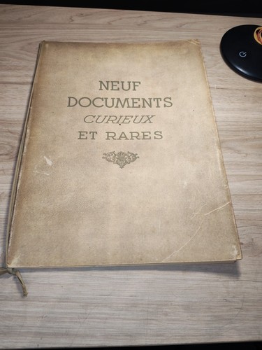 Neuf documents curieux rare - neuf, et