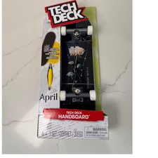 Tech Deck Handboard April