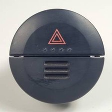 bouton de warning NISSAN