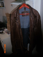 TRES BEAU BLOUSON MASSIMO DUTTI EN CUIR DE MOUTON