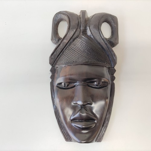 Masque mural africain original