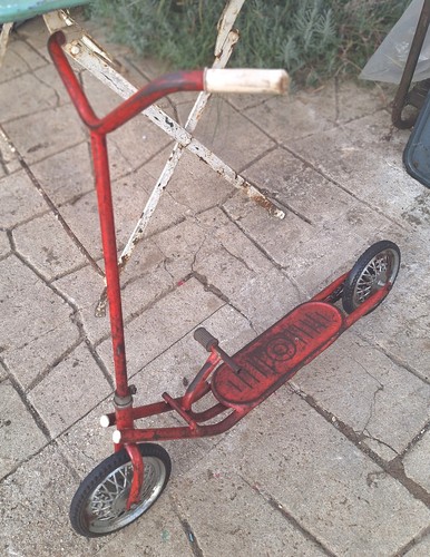 Trottinette manuelle pliable