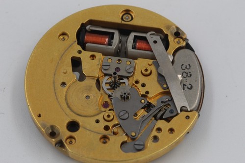Quadrant mouvement bulova 2242 - mouvement,