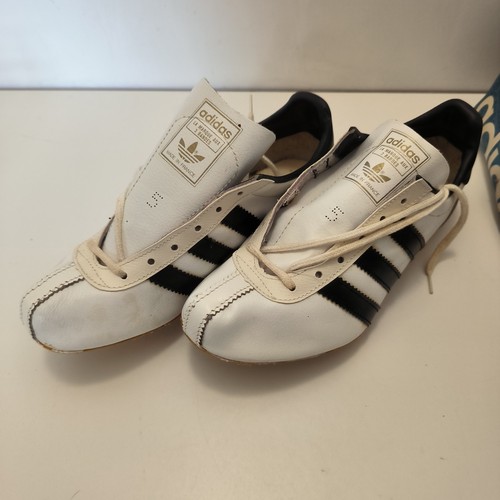 Basket vintage pointe adidas - basket, a