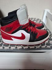 basket nike mixte air jordan,pointure 38.