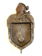 Ancien gros cendrier Militaire Emblème Gendarmerie