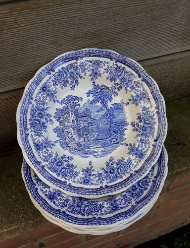 Lot assiettes creuses - assiettes,