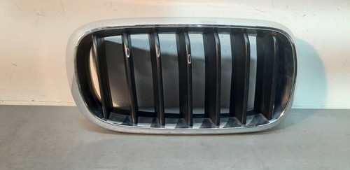 Grille calandre s avant - grille,