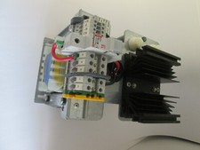 Alimentation stabilisée LEGRAND 47006  12VDC  25A  230/400V   