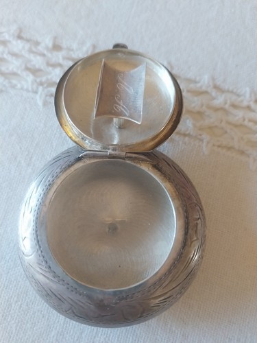 Tres rare cendrier poche de - rare,