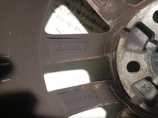 5TA601025 jante pour