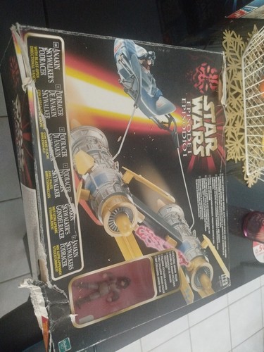 Figurine vaisseau star - ,